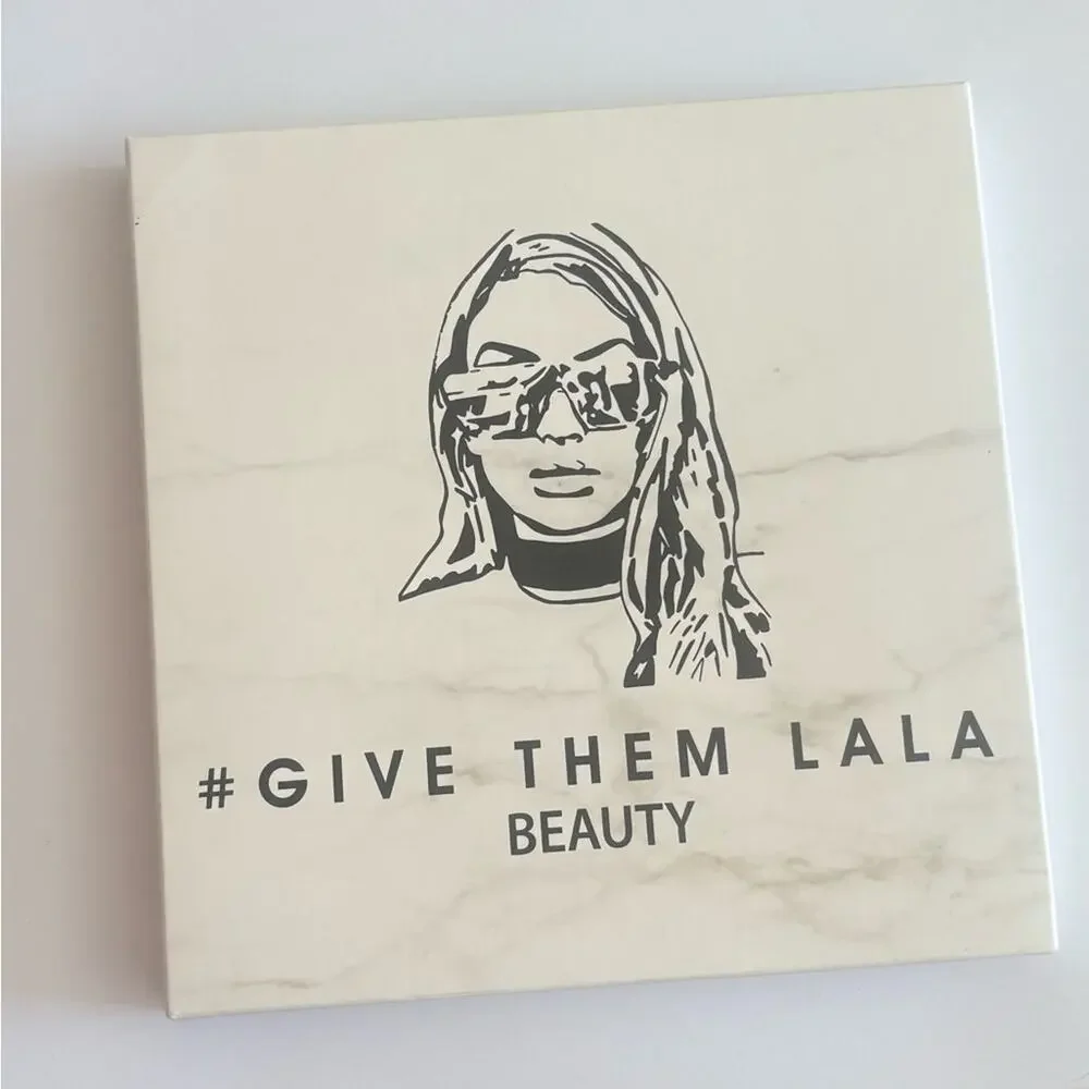 NWT give them lala beauty the grown women eye shadow palette